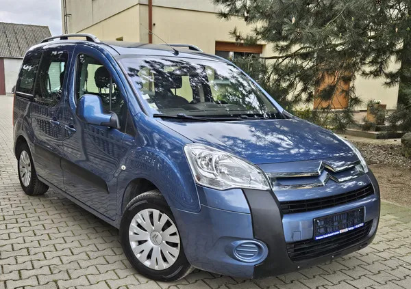 citroen berlingo Citroen Berlingo cena 19900 przebieg: 240000, rok produkcji 2008 z Kostrzyn